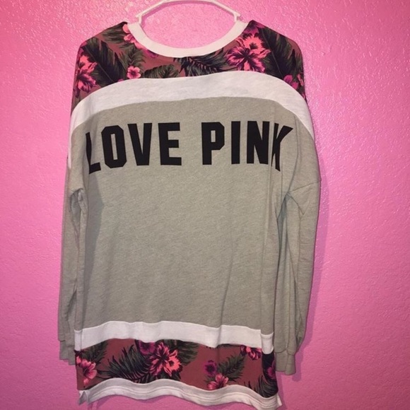 VS PINK SWEATER - Picture 1 of 2